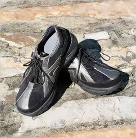 Strechwalker gördülő cipő